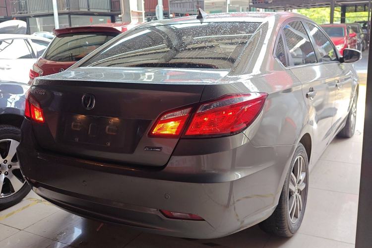 Used CHANGAN Eado 2015 1.6L Manual Luxury Model China V Standard Rear Right 45 Deg