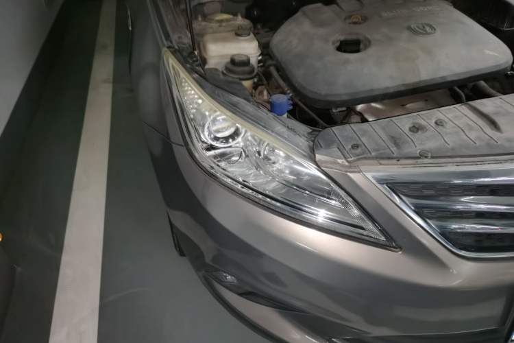 Used CHANGAN Eado 2015 1.6L Automatic Luxury Model Right Front Headlight