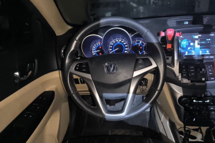 Used CHANGAN Eado 2015 1.6L Manual Luxury Model China IV Standard Steering Wheel