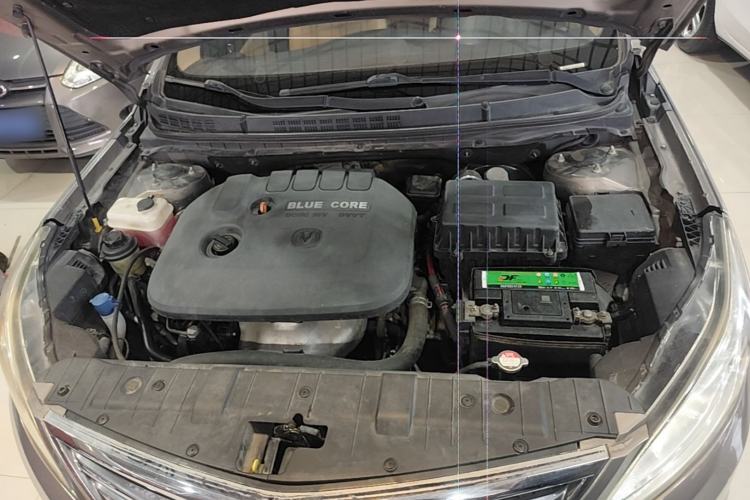 Used CHANGAN Eado 2015 1.6L Automatic Luxury Model Engine Bay