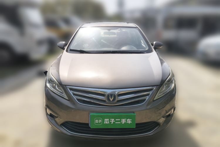 Used CHANGAN Eado 2015 1.6L Manual Luxury Model China IV Standard Front