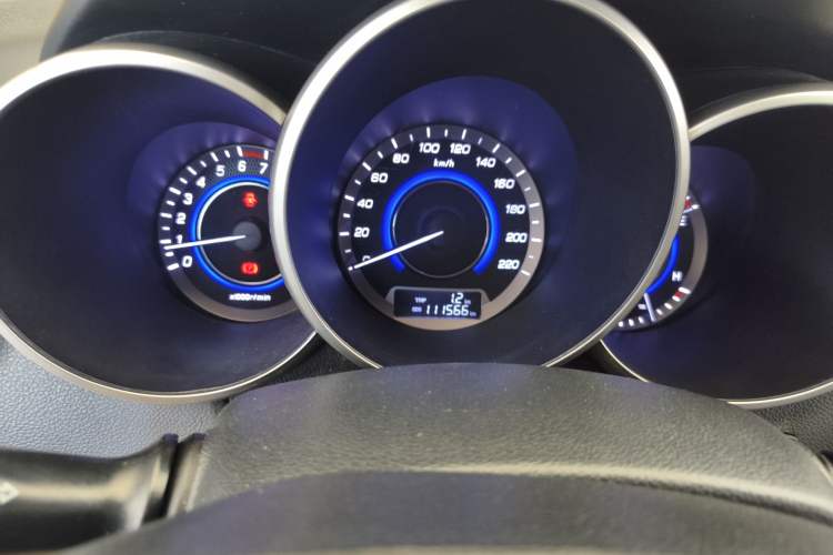 Used CHANGAN Eado 2015 1.6L Manual Luxury Model China V Standard Instrument Cluster