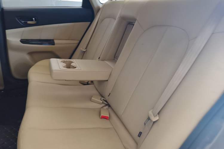 Used CHANGAN Eado 2015 1.6L Manual Luxury Model China V Standard Left Rear Seat