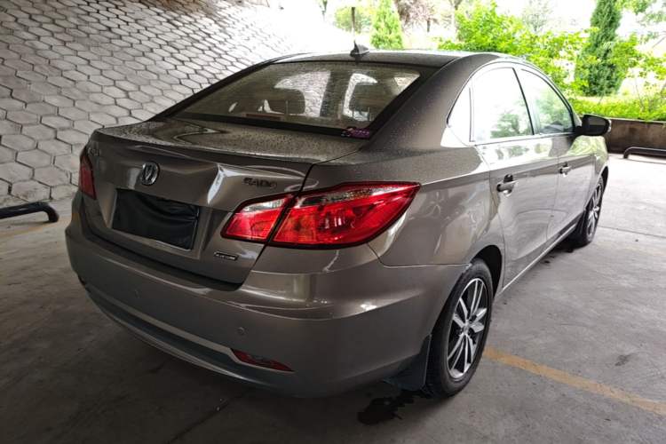 Used CHANGAN Eado 2015 1.6L Manual Luxury Model China V Standard Rear Right 45 Deg