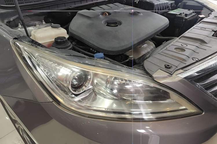 Used CHANGAN Eado 2015 1.6L Automatic Luxury Model Right Front Headlight