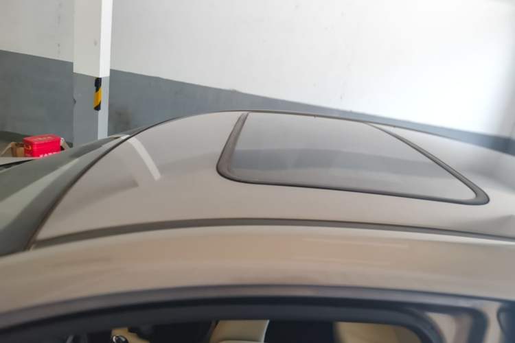 Used CHANGAN Eado 2015 1.6L Manual Luxury Model China V Standard Roof