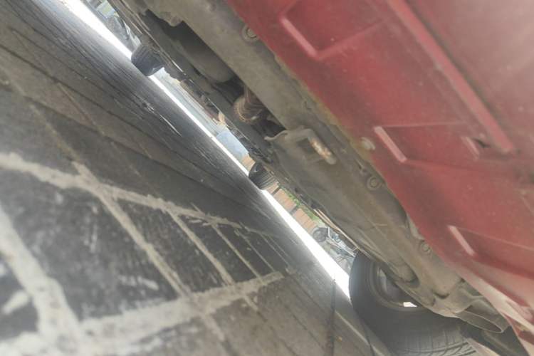 Used CHANGAN Eado 2015 1.6L Automatic Junku Model China IV Standard Chassis Front
