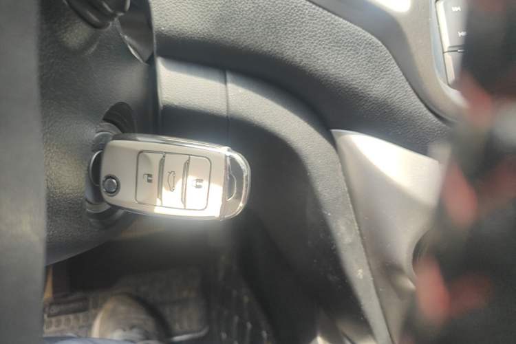 Used CHANGAN Eado 2015 1.6L Automatic Junku Model China IV Standard Vehicle Key