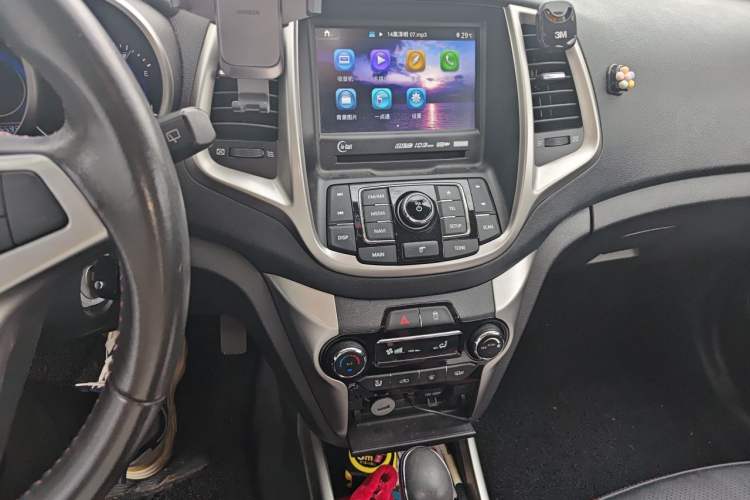 Used CHANGAN Eado 2015 1.6L Automatic Junku Model China V Standard Audio And AC Panel