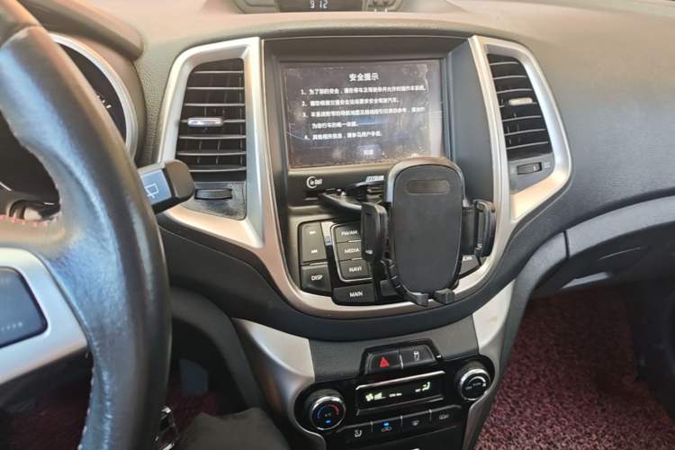 Used CHANGAN Eado 2015 1.6L Manual Junku Model China V Standard Audio And AC Panel