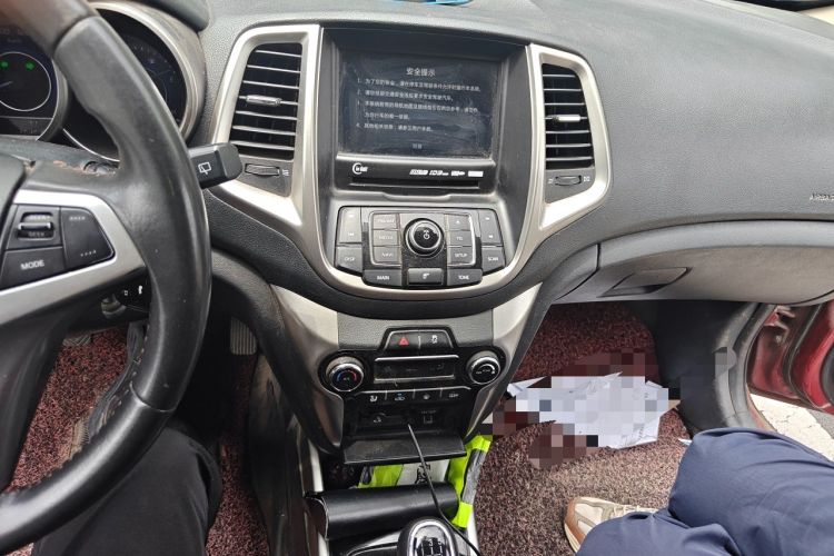 Used CHANGAN Eado 2015 1.6L Manual Junku Model China IV Standard Audio And AC Panel