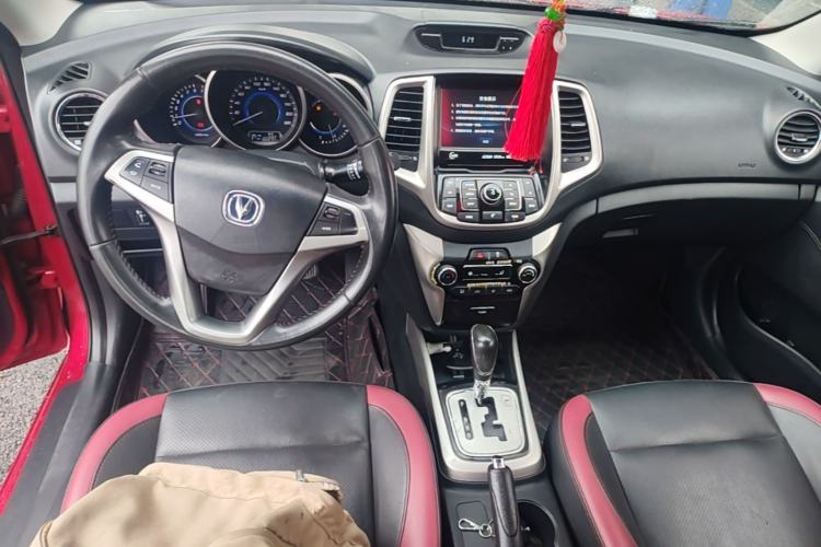 Used CHANGAN Eado 2015 1.6L Automatic Junku Model China IV Standard Center Console