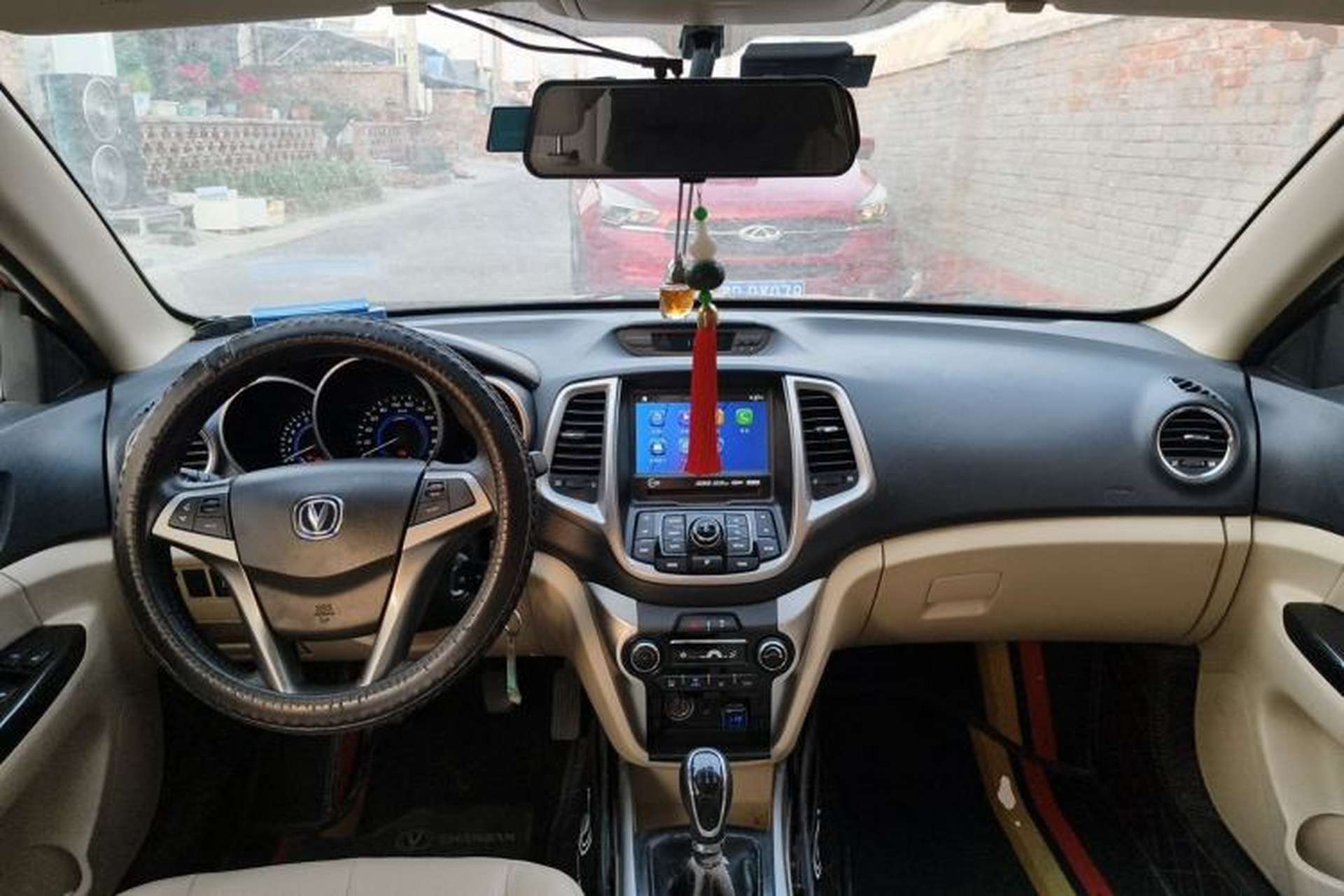 Used CHANGAN Eado 2015 1.6L Manual Luxury Model China V Standard Center Console