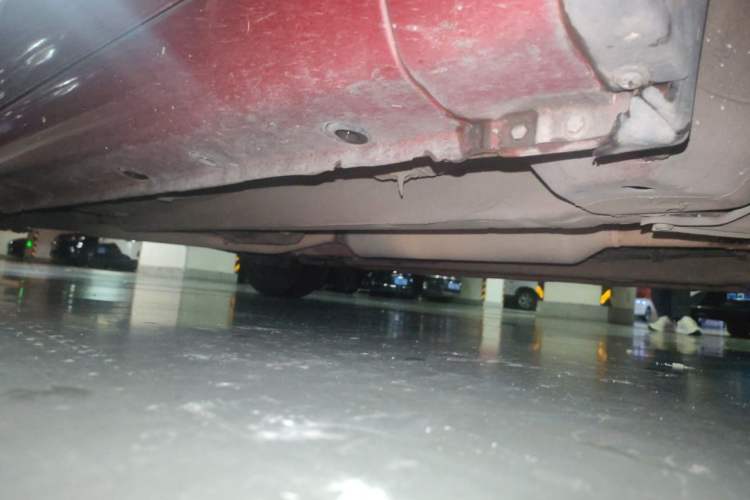 Used CHANGAN Eado 2015 1.6L Automatic Junku Model China IV Standard Chassis Front Right