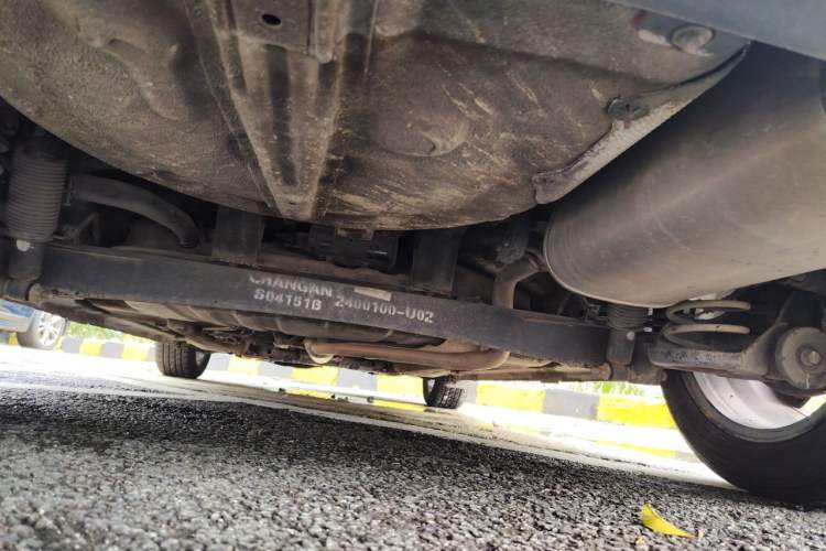 Used CHANGAN Eado 2015 1.6L Manual Junku Model China V Standard Chassis Rear