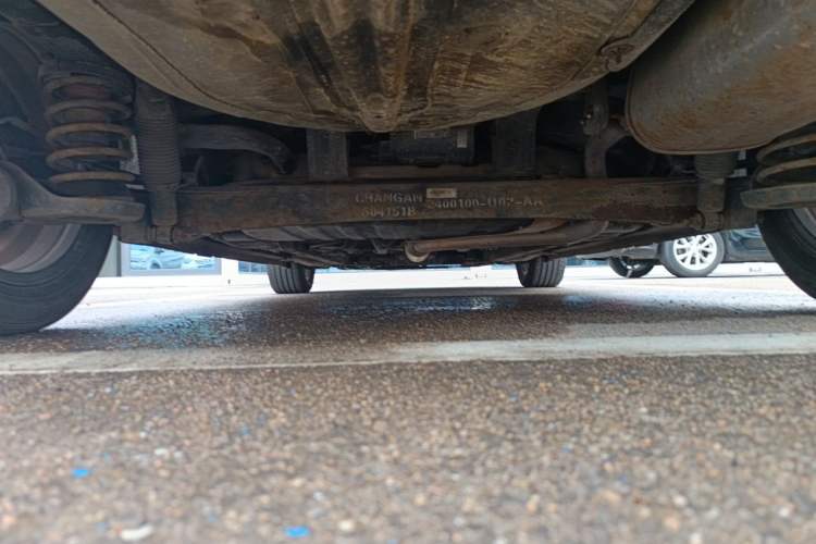 Used CHANGAN Eado 2015 1.6L Manual Junku Model China IV Standard Chassis Rear