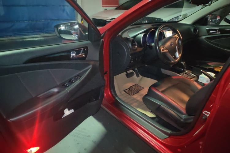 Used CHANGAN Eado 2015 1.6L Automatic Junku Model China IV Standard Driver Seat