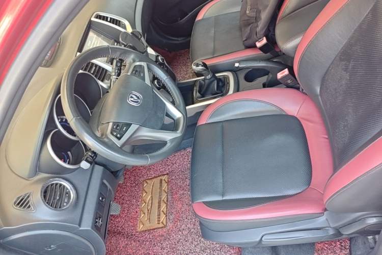 Used CHANGAN Eado 2015 1.6L Manual Junku Model China V Standard Driver Seat