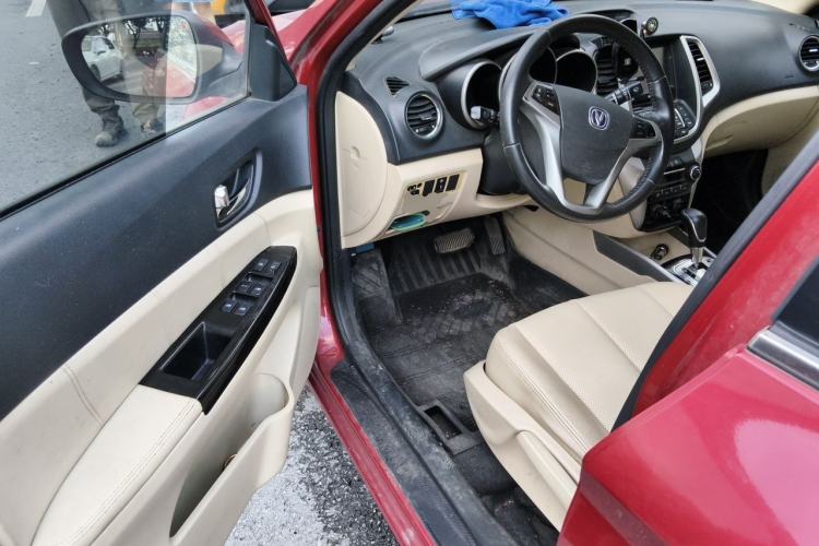 Used CHANGAN Eado 2015 1.6L Automatic Luxury Model Driver Seat