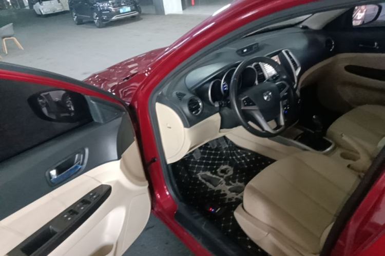 Used CHANGAN Eado 2015 1.6L Manual Luxury Model China V Standard Driver Seat