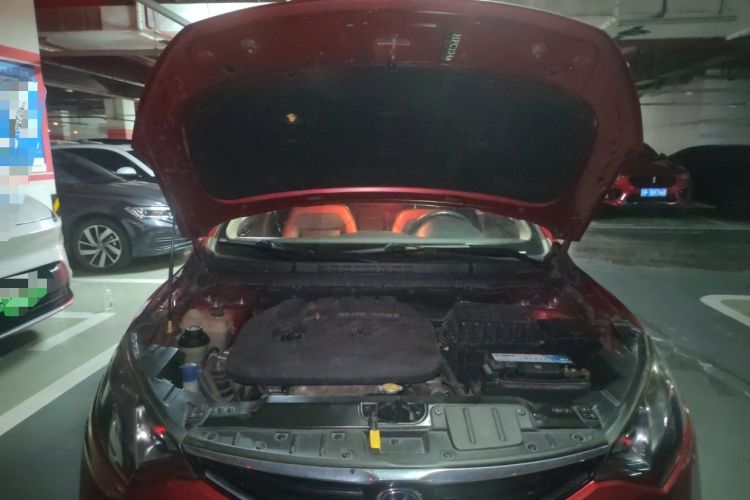 Used CHANGAN Eado 2015 1.6L Automatic Junku Model China IV Standard Engine Bay