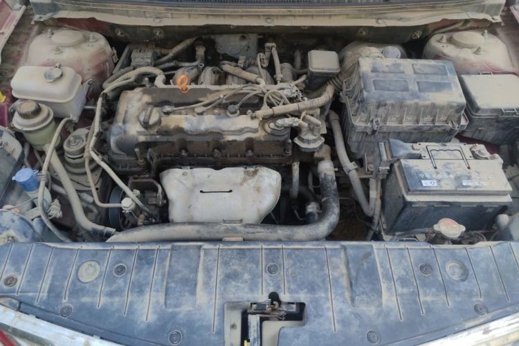 Used CHANGAN Eado 2015 1.6L Manual Luxury Model China V Standard Engine Bay