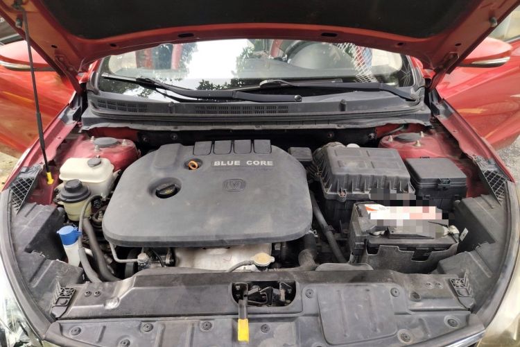 Used CHANGAN Eado 2015 1.6L Manual Junku Model China V Standard Engine Bay