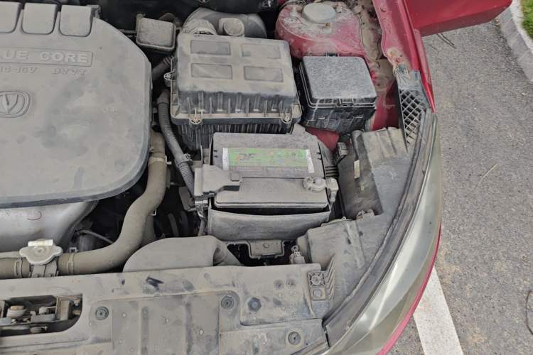 Used CHANGAN Eado 2015 1.6L Automatic Junku Model China V Standard Engine Bay Left