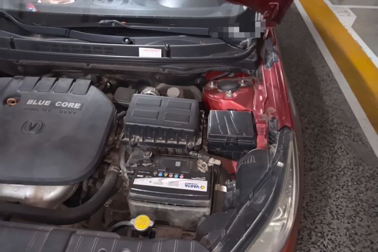 Used CHANGAN Eado 2015 1.6L Manual Luxury Model China IV Standard Engine Bay Left