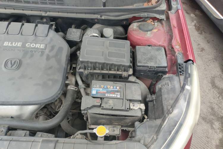 Used CHANGAN Eado 2015 1.6L Manual Luxury Model China V Standard Engine Bay Left