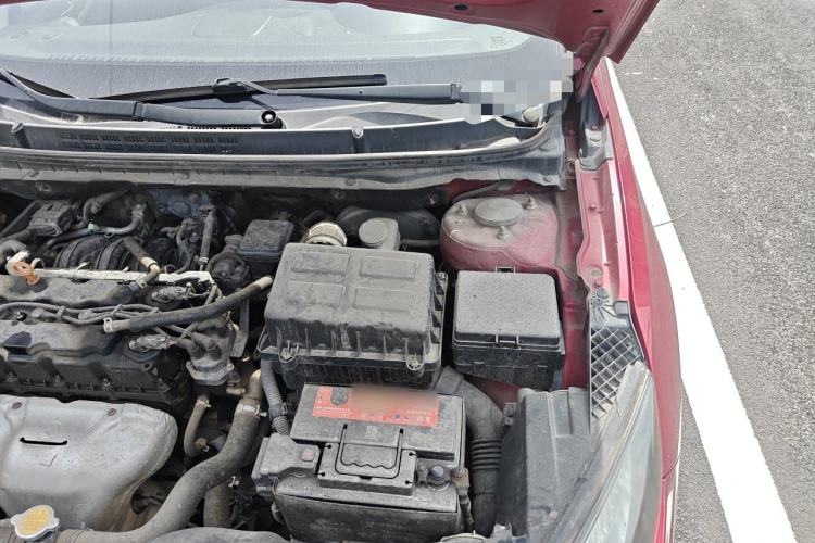 Used CHANGAN Eado 2015 1.6L Manual Junku Model China IV Standard Engine Bay Left