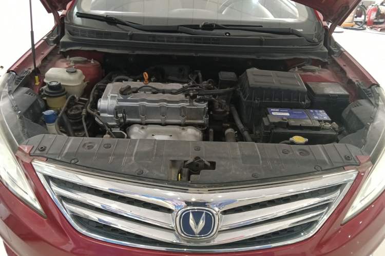 Used CHANGAN Eado 2015 1.6L Automatic Luxury Model Engine Bay