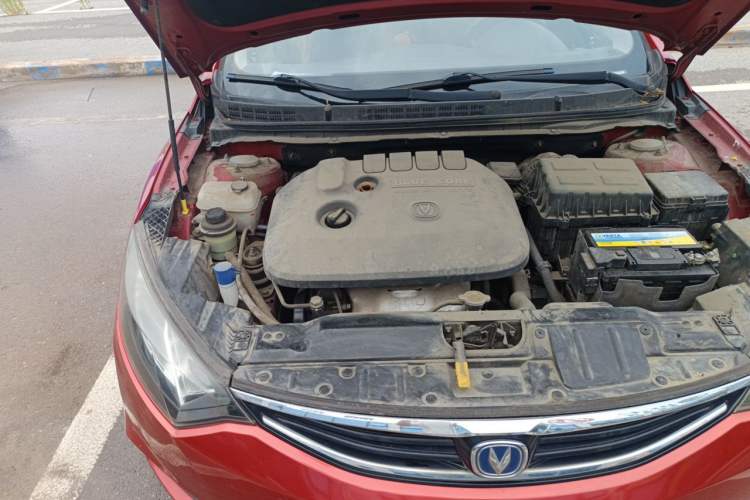 Used CHANGAN Eado 2015 1.6L Manual Junku Model China IV Standard Engine Bay Right