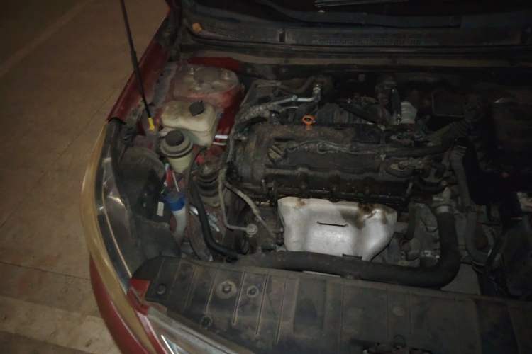 Used CHANGAN Eado 2015 1.6L Manual Shangkue Model China IV Engine Bay Right