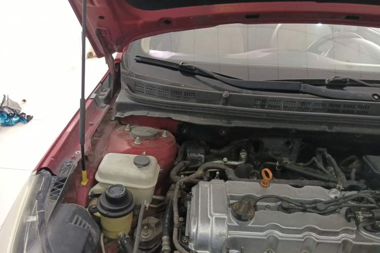 Used CHANGAN Eado 2015 1.6L Automatic Luxury Model Engine Bay Right