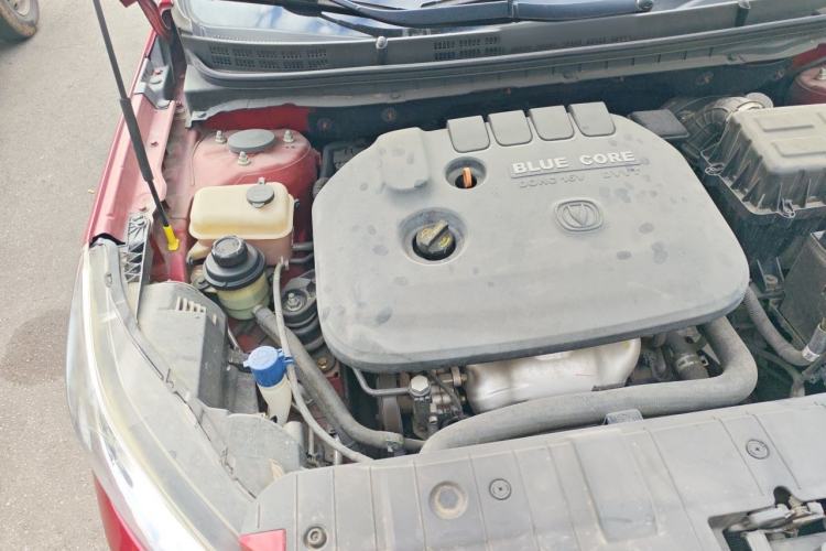 Used CHANGAN Eado 2015 1.6L Automatic Luxury Model Engine Bay Right