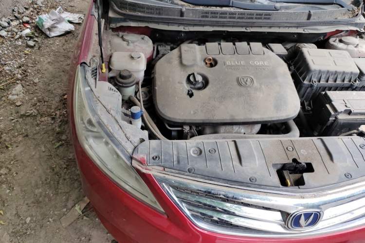 Used CHANGAN Eado 2015 1.6L Automatic Luxury Model Engine Bay Right