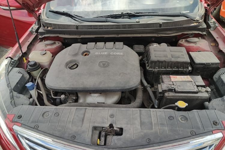 Used CHANGAN Eado 2015 1.6L Automatic Luxury Model Engine Bay