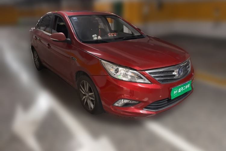 Used CHANGAN Eado 2015 1.6L Manual Luxury Model China IV Standard Front Right 45 Deg