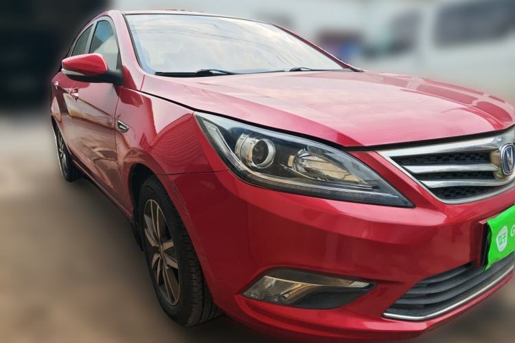 Used CHANGAN Eado 2015 1.6L Manual Luxury Model China IV Standard Front Right 45 Deg