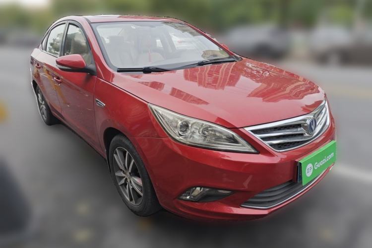 Used CHANGAN Eado 2015 1.6L Manual Luxury Model China IV Standard Front Right 45 Deg