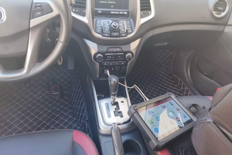 Used CHANGAN Eado 2015 1.6L Automatic Junku Model China IV Standard Gear Lever