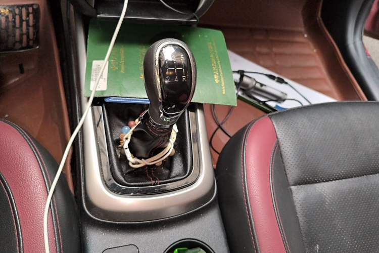 Used CHANGAN Eado 2015 1.6L Manual Junku Model China V Standard Gear Lever