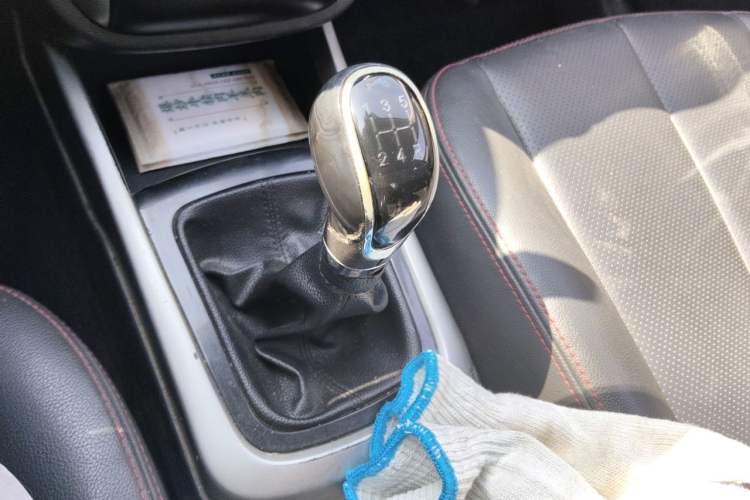 Used CHANGAN Eado 2015 1.6L Manual Elite Model China IV Standard Gear Lever