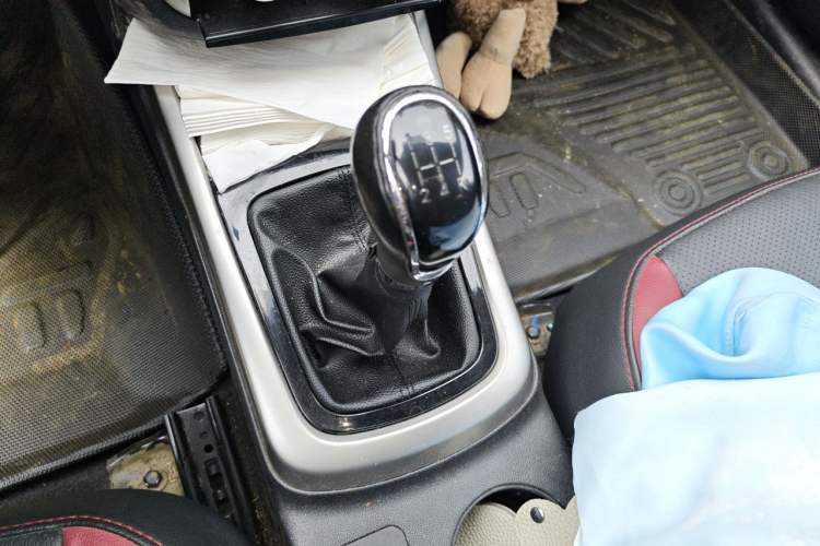 Used CHANGAN Eado 2015 1.6L Manual Junku Model China IV Standard Gear Lever