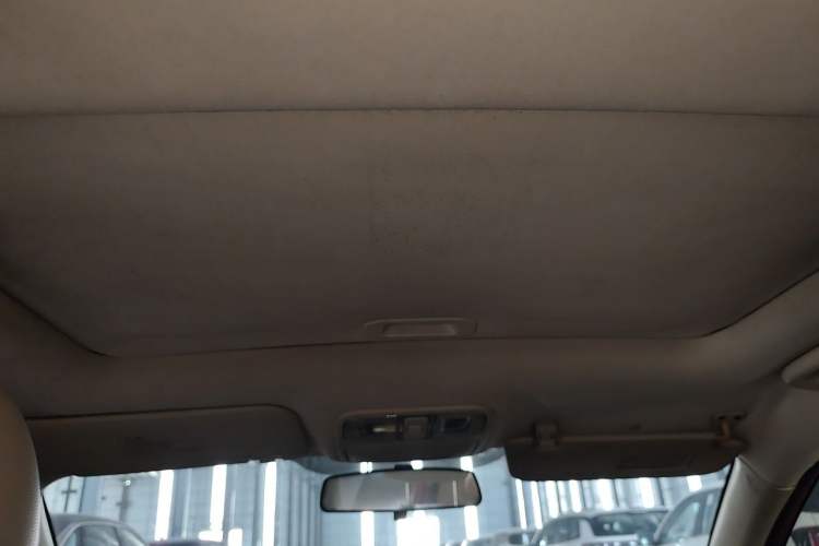 Used CHANGAN Eado 2015 1.6L Automatic Luxury Model Headliner