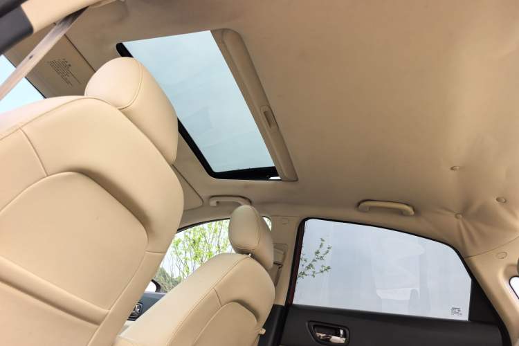 Used CHANGAN Eado 2015 1.6L Manual Luxury Model China V Standard Headliner