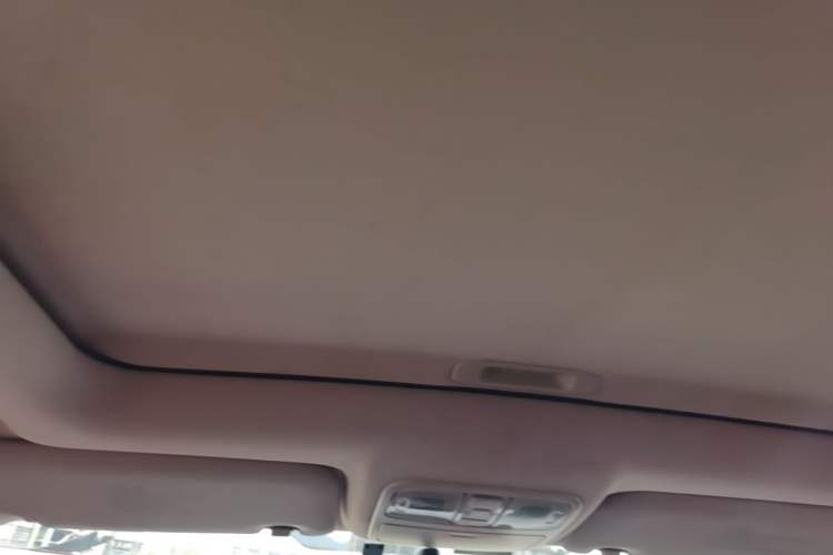 Used CHANGAN Eado 2015 1.6L Automatic Junku Model China IV Standard Headliner