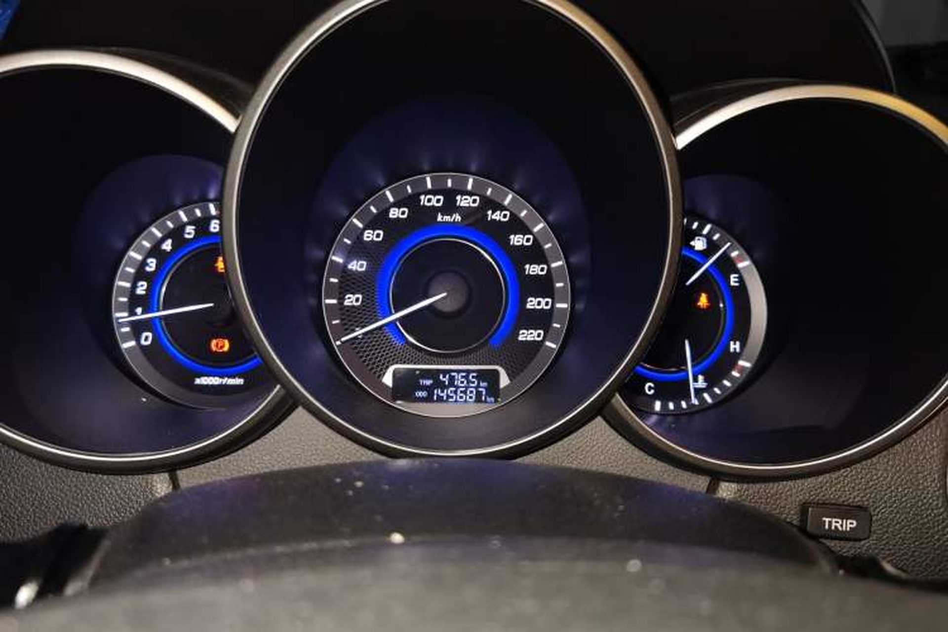 Used CHANGAN Eado 2015 1.6L Manual Luxury Model China V Standard Instrument Cluster