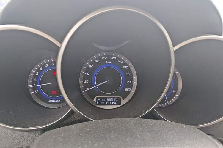 Used CHANGAN Eado 2015 1.6L Automatic Junku Model China V Standard Instrument Cluster